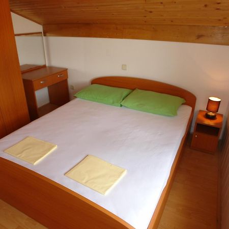 Apartments Dinko Novalja Extérieur photo