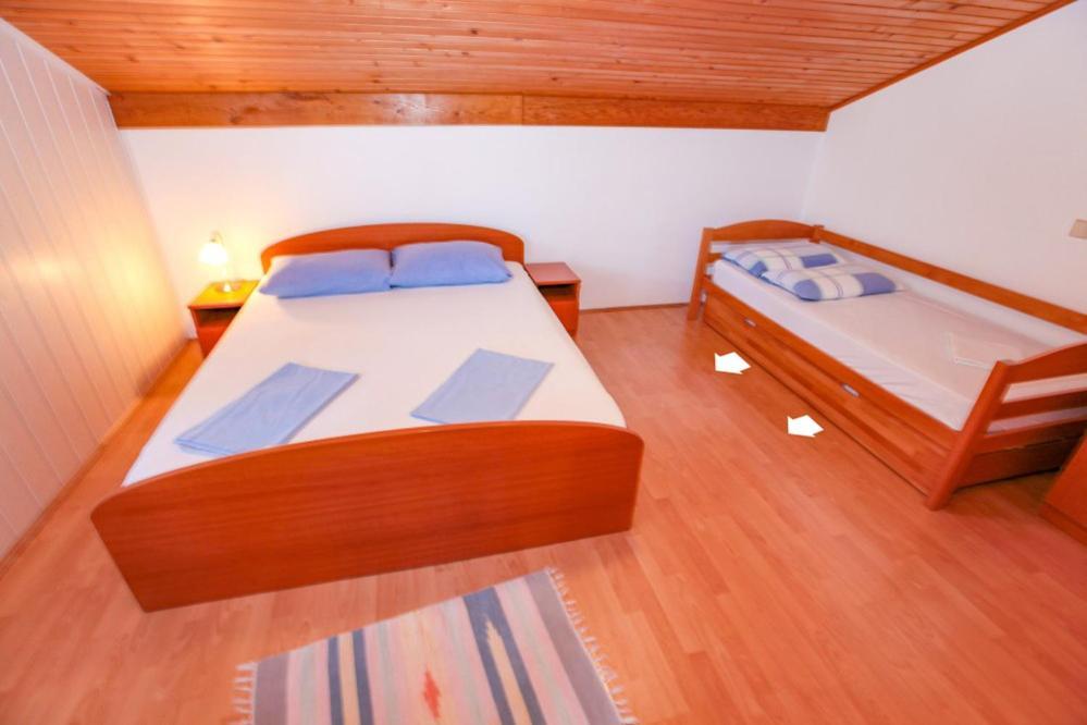Apartments Dinko Novalja Extérieur photo