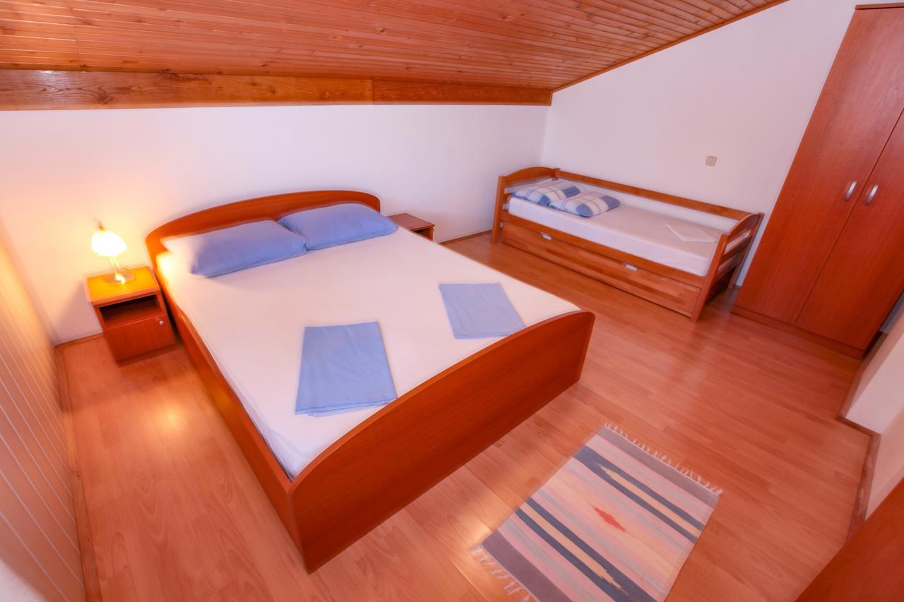 Apartments Dinko Novalja Extérieur photo