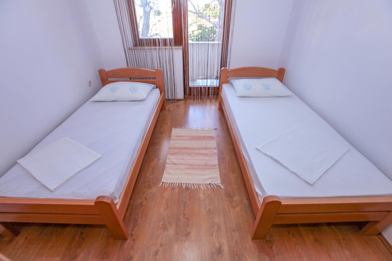 Apartments Dinko Novalja Extérieur photo