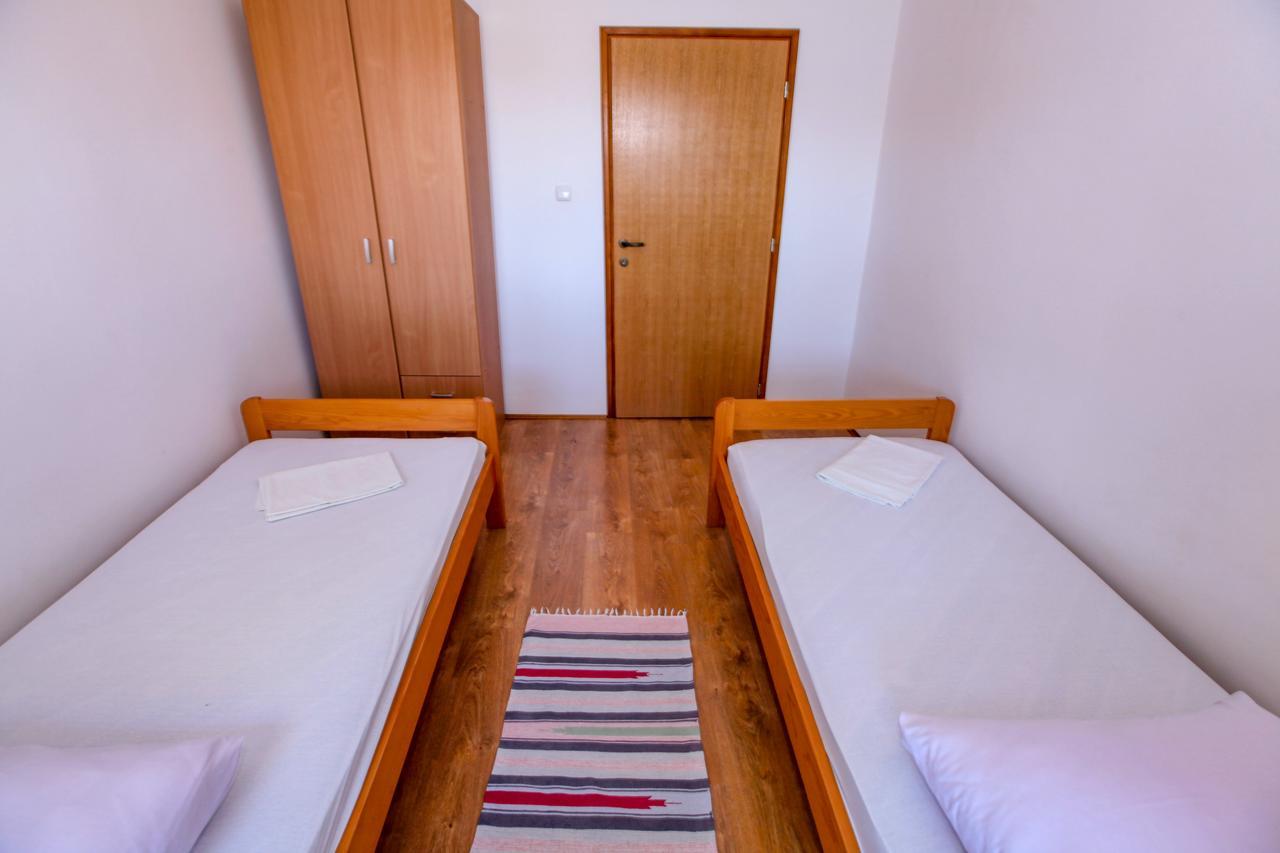 Apartments Dinko Novalja Extérieur photo